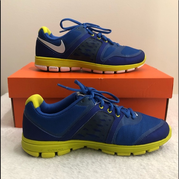 nike sneakers lime green